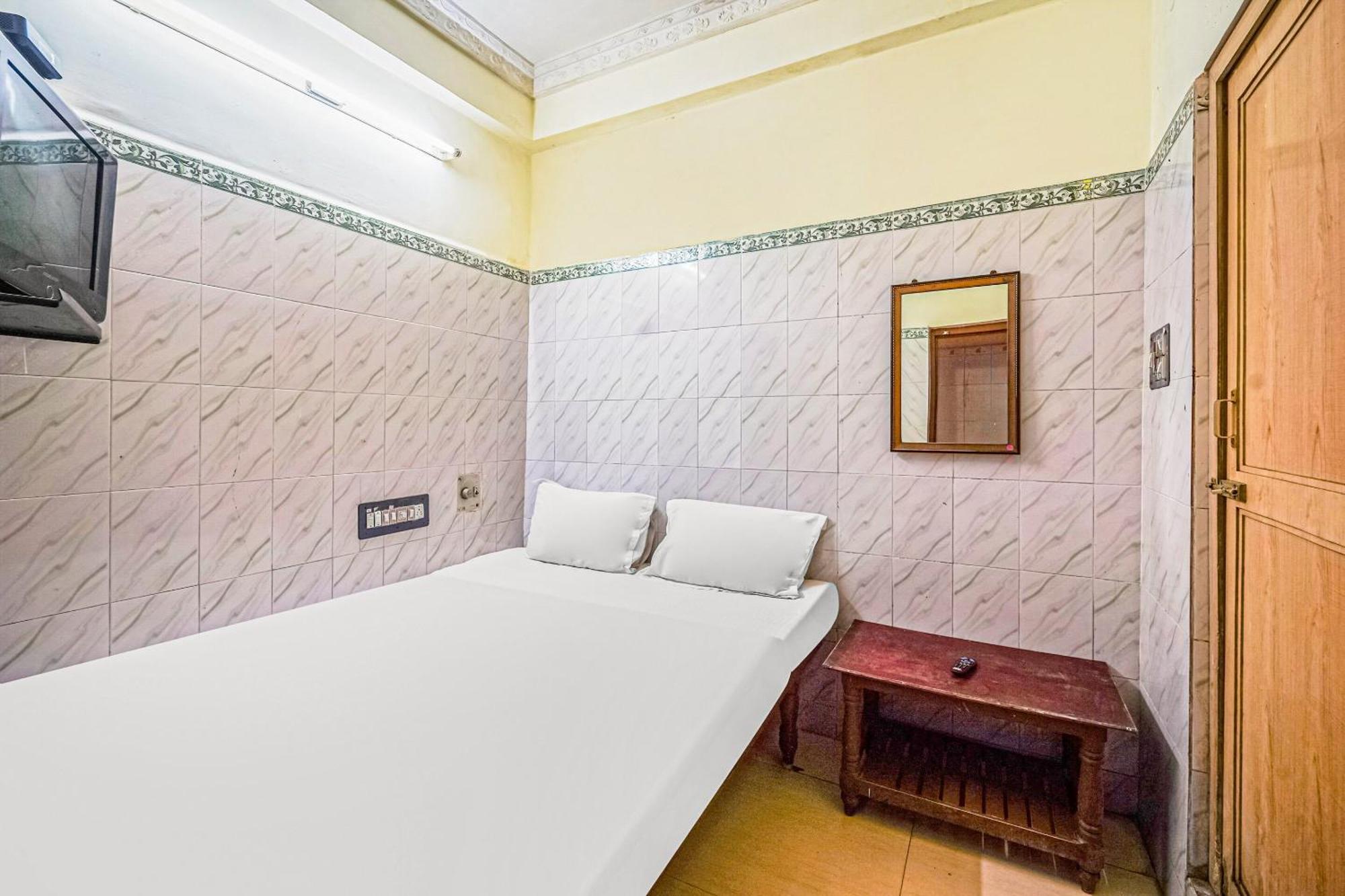 Spot On Venkata Sai Residency Hotel Tirupati Luaran gambar