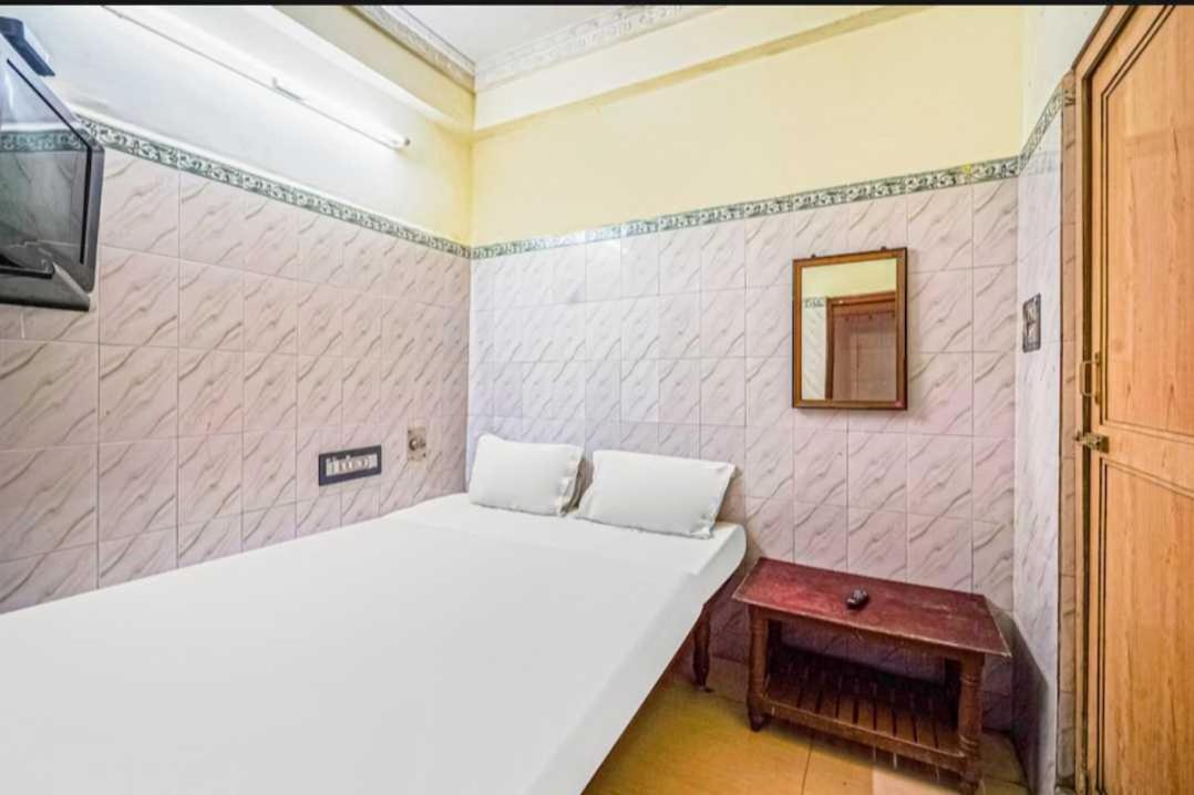 Spot On Venkata Sai Residency Hotel Tirupati Luaran gambar